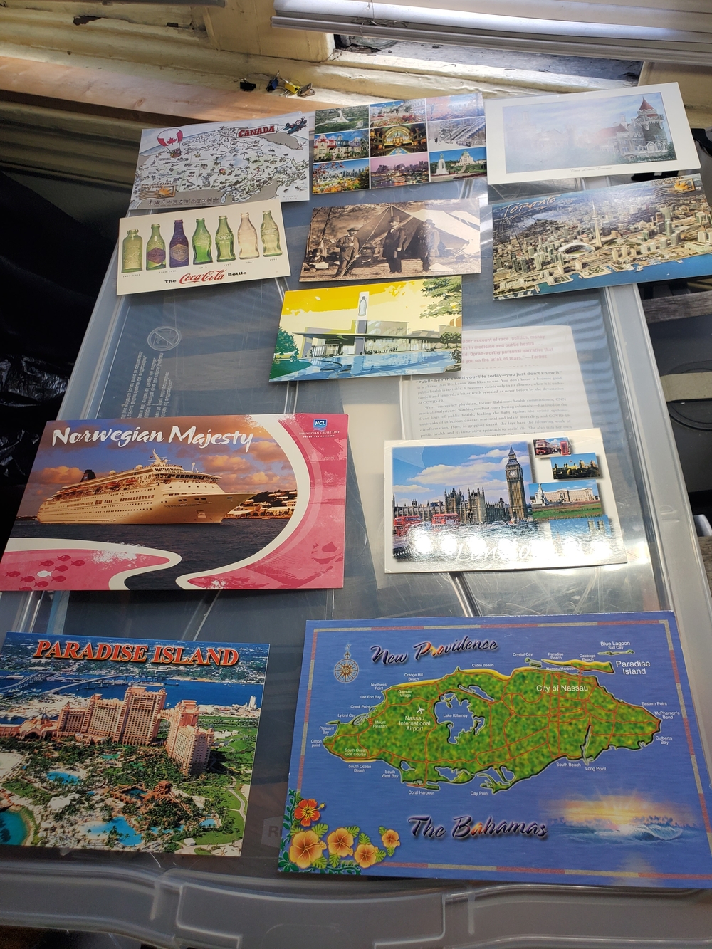 Vintage & Modern Souvenir Postcard Collection - Lot of 11 (Canada, London 2012,
